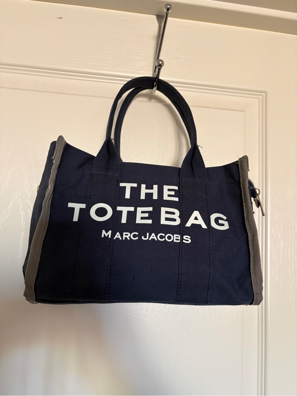 Marc Jacobs Navy and Gray Canvas Tote Bag‎